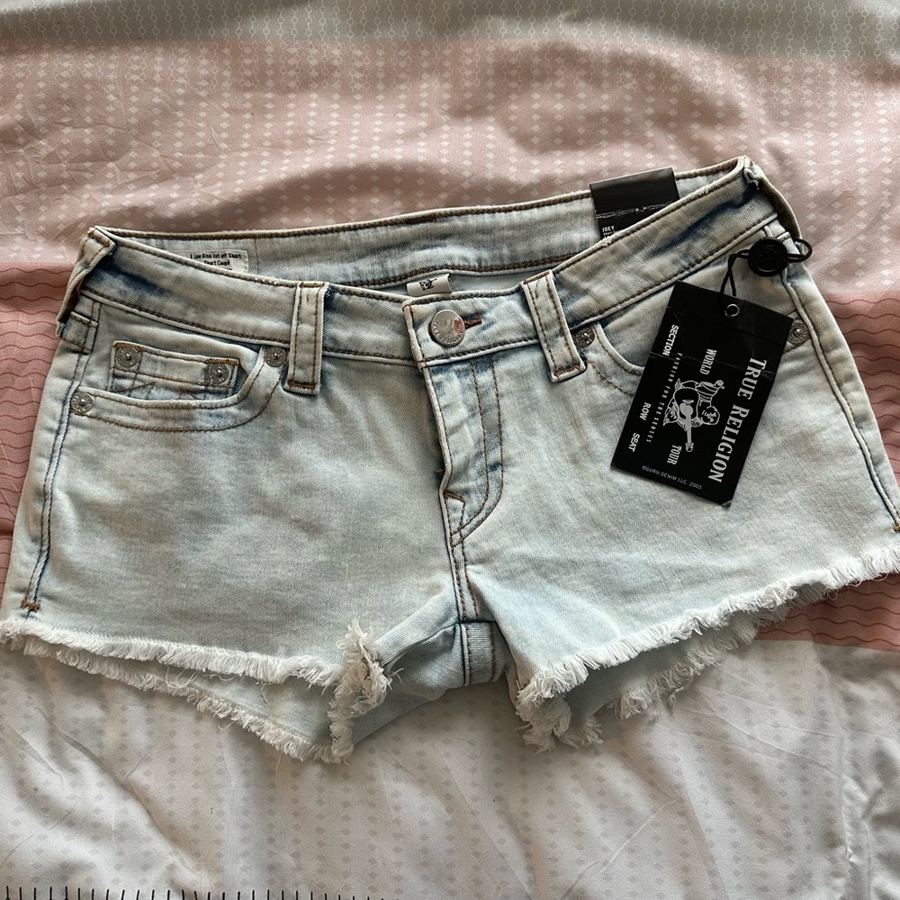 True Religion Joey Shorts — size 28